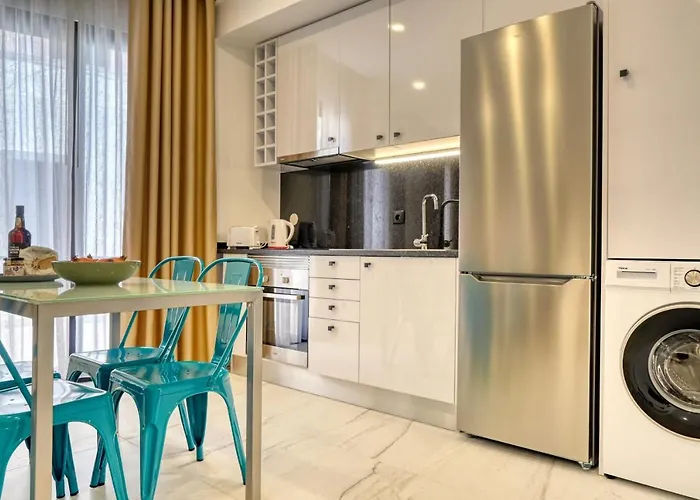 Beco Santa Emilia 2f, A In Madeira フンシャル