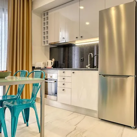 Beco Santa Emilia 2f, A In Madeira Φουνκάλ